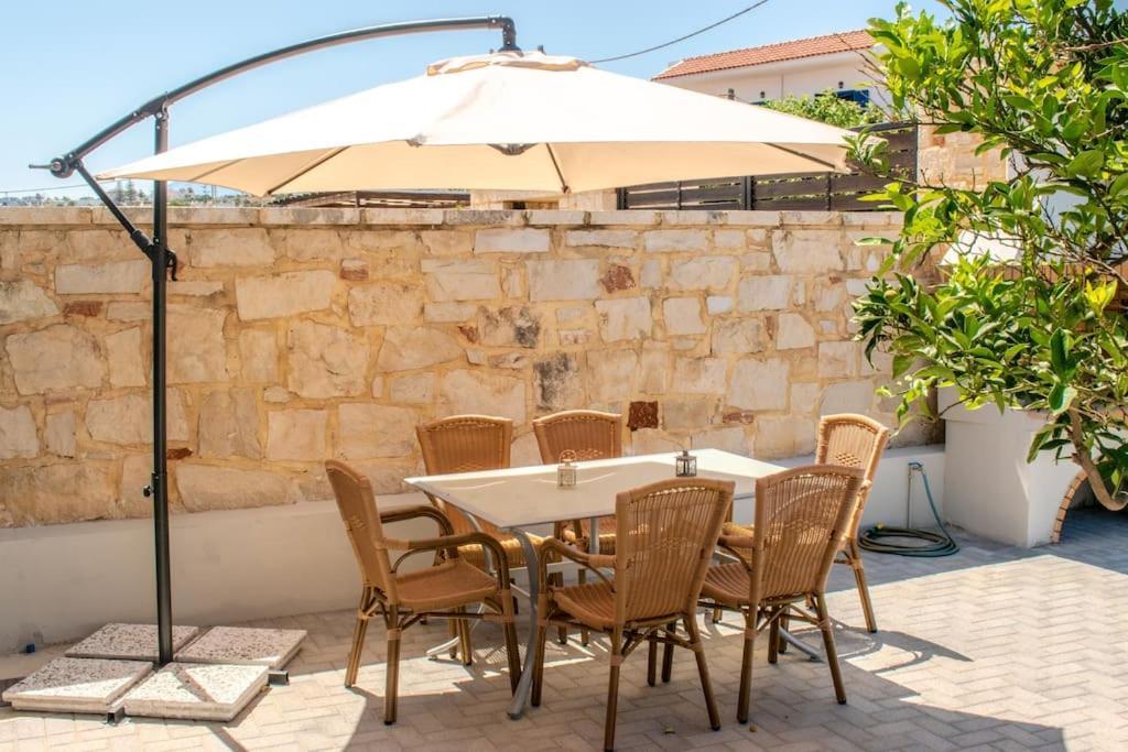 Md Residence Near The Beach W Bbq And Private Parking Hersonissos  Exterior photo