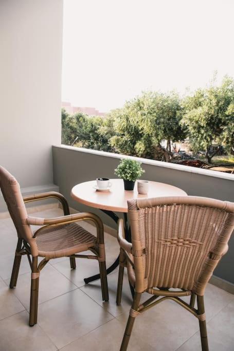 Md Residence Near The Beach W Bbq And Private Parking Hersonissos  Exterior photo